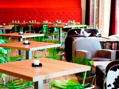 Pentahotel Hotel